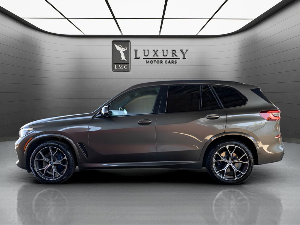 Used 2022 BMW X5 xDrive40i w/ M Sport Package AWD/4WD image 5