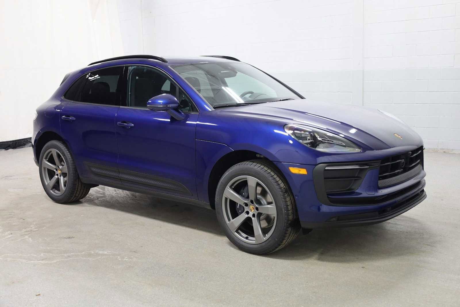 New 2026 Porsche Macan image 13