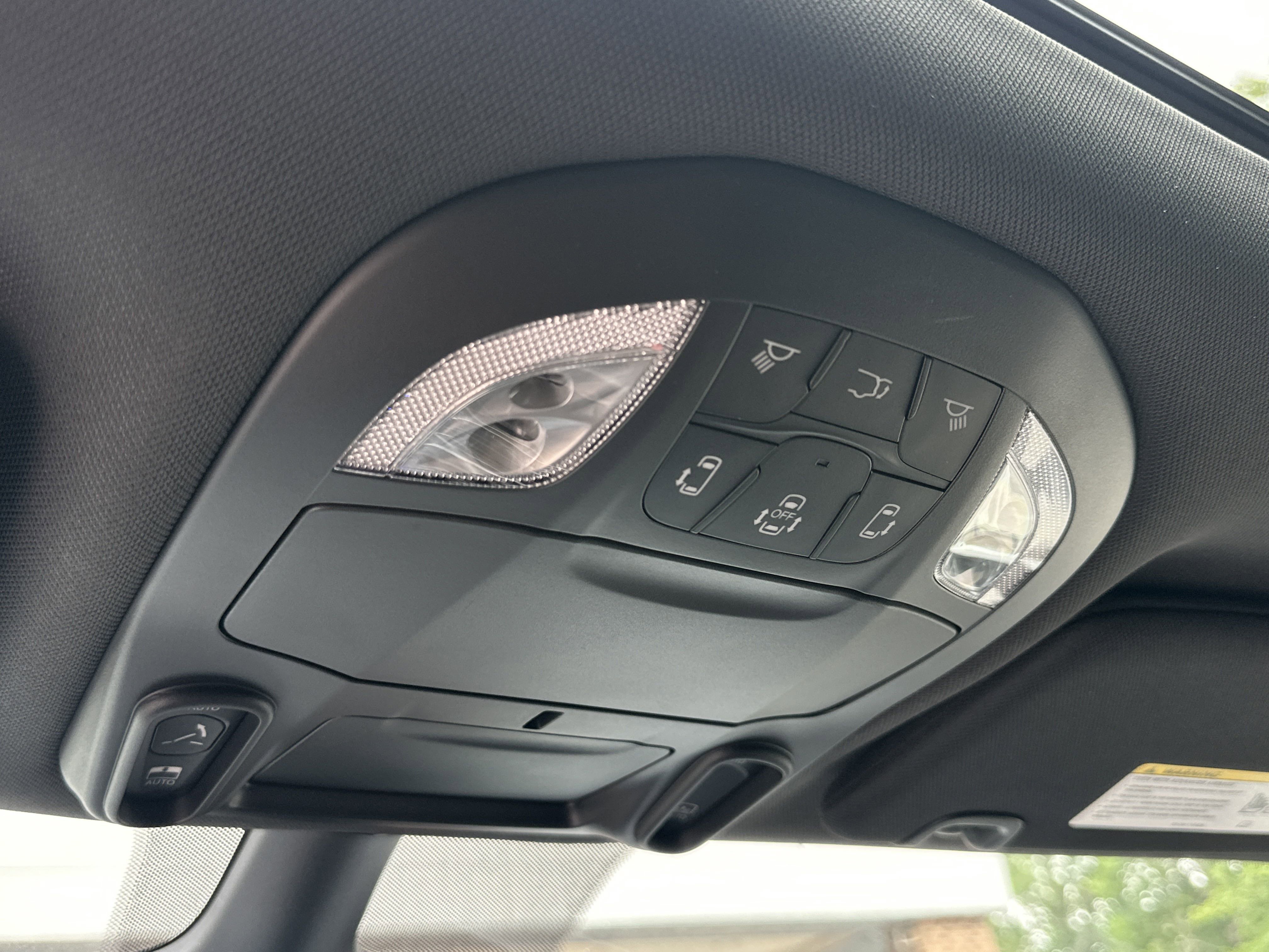 New 2026 Chrysler Pacifica Select image 8