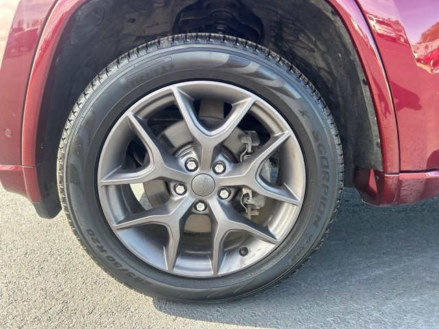 Used 2021 Jeep Grand Cherokee Limited AWD/4WD image 13