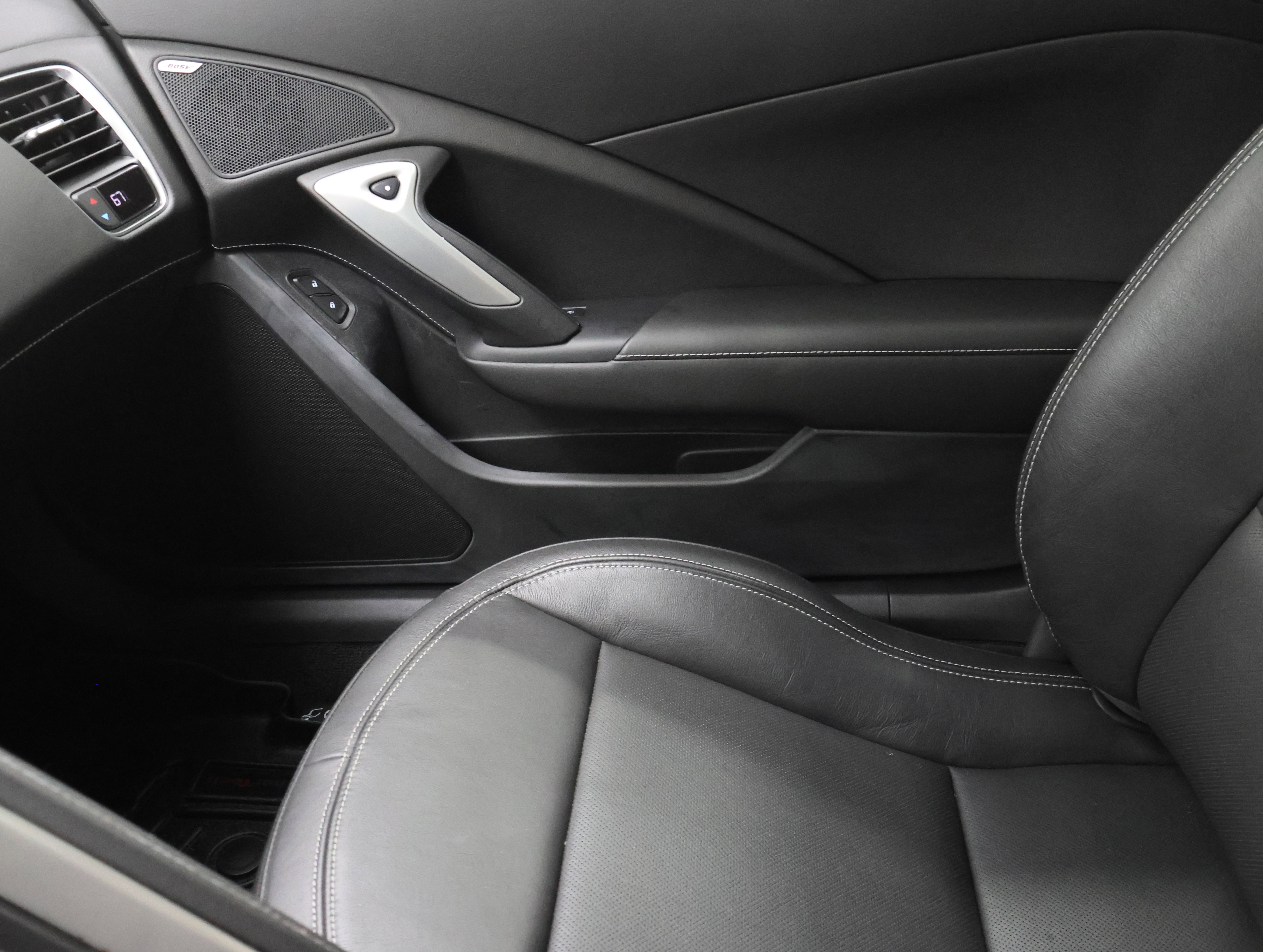 Used 2019 Chevrolet Corvette Z06 image 11