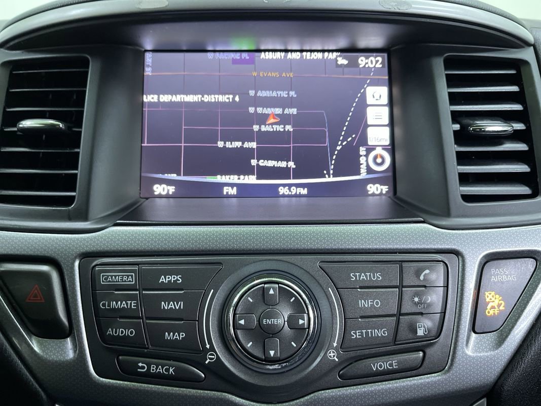 Used 2019 Nissan Pathfinder SL image 23