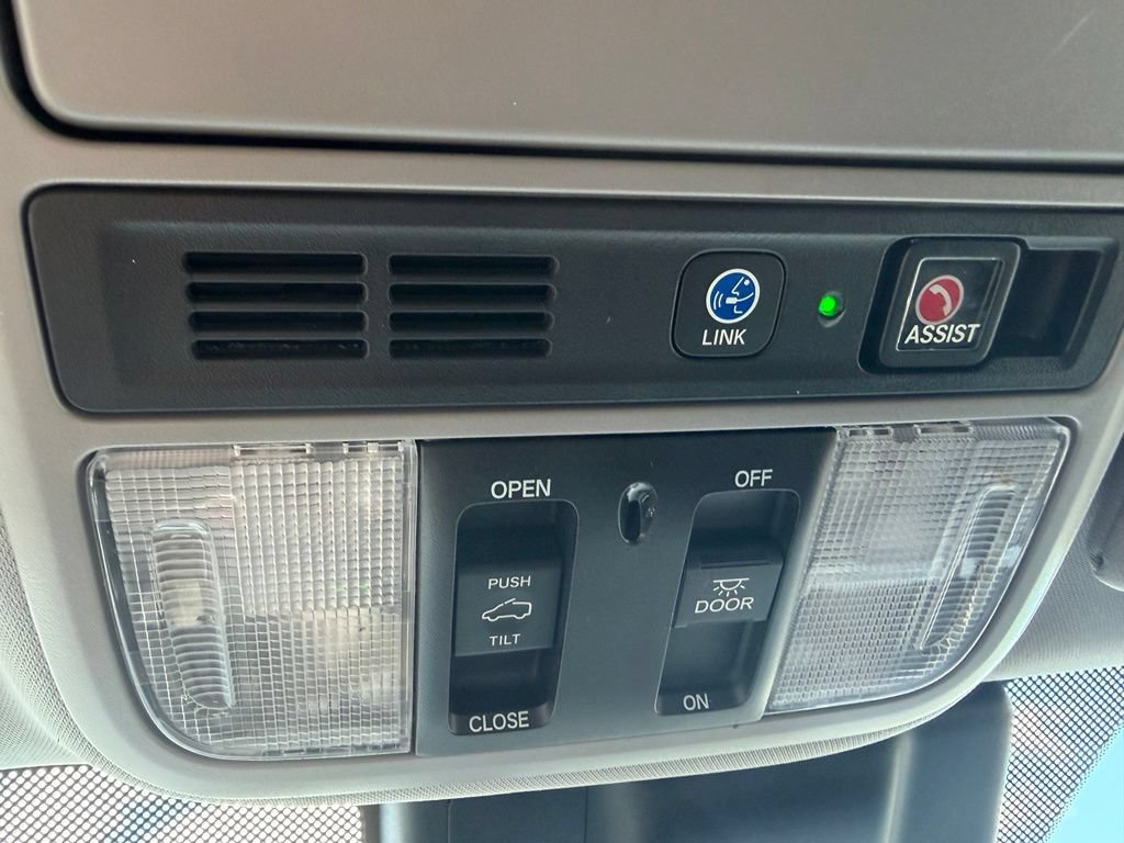 Used 2019 Honda Odyssey Elite image 47