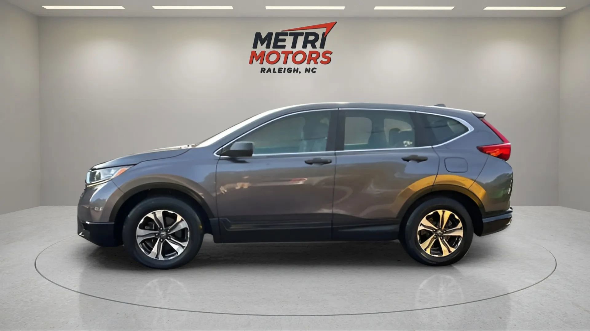 Used 2017 Honda CR-V LX image 14