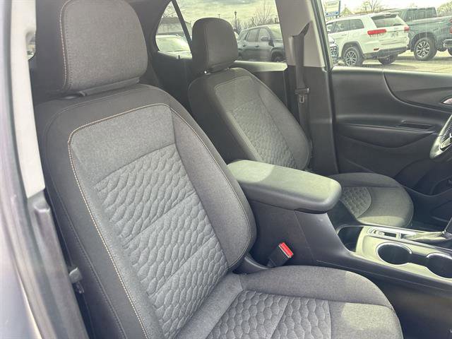 Used 2018 Chevrolet Equinox LT image 17