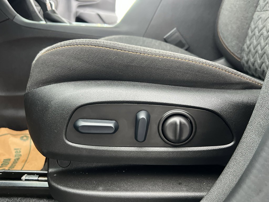 Used 2024 Chevrolet Equinox LT image 15