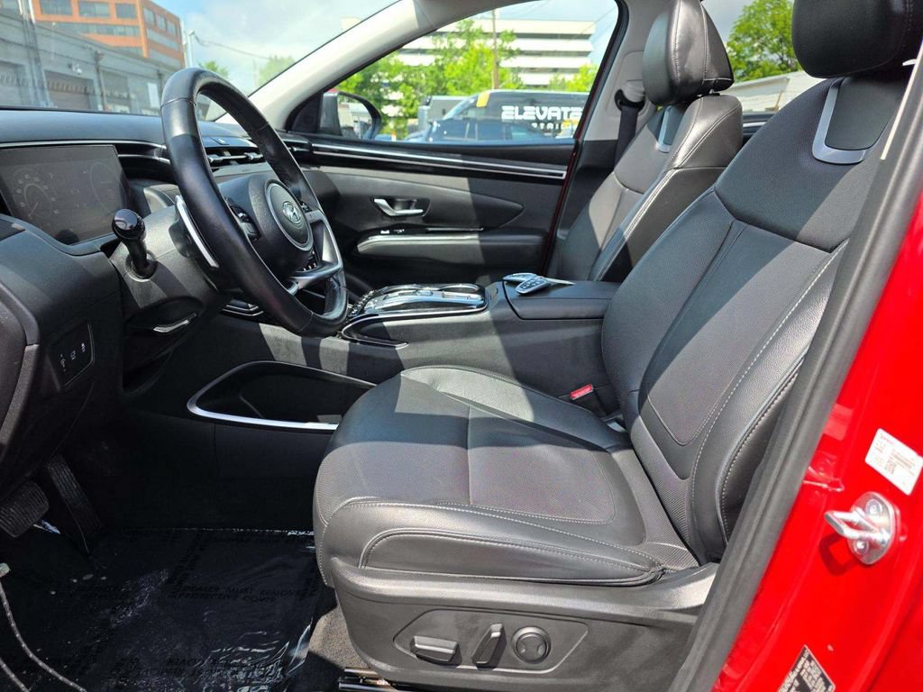 Used 2023 Hyundai Tucson Limited AWD/4WD image 3