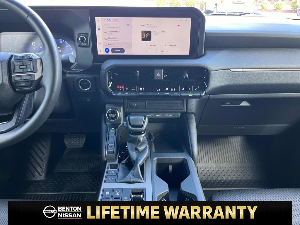 Used 2024 Toyota Land Cruiser image 53