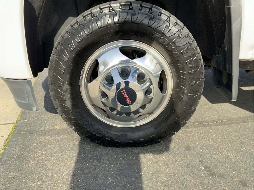 Used 2015 GMC Sierra 3500 Denali w/ Duramax Plus Package AWD/4WD image 24