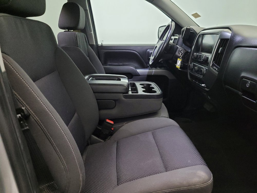 Used 2018 Chevrolet Silverado 1500 LT w/ All Star Edition image 17