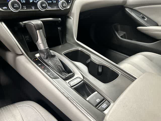 Used 2020 Honda Accord EX image 24