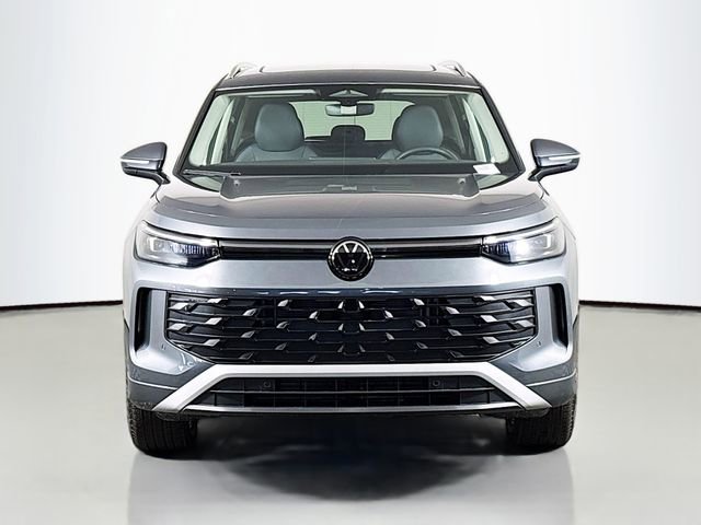 New 2026 Volkswagen Tiguan SE AWD/4WD image 2