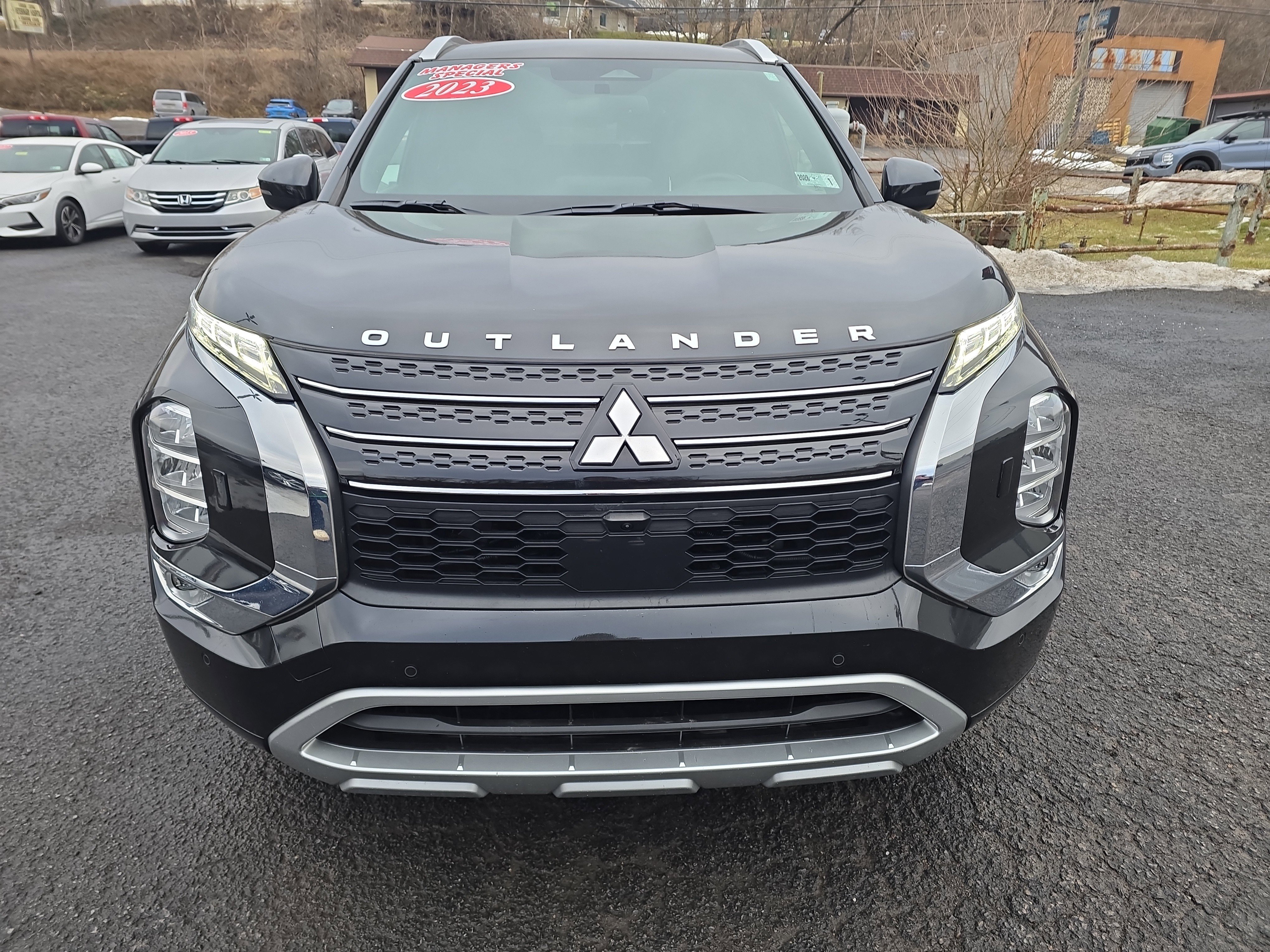 Used 2023 Mitsubishi Outlander SEL 40th Anniversary image 10