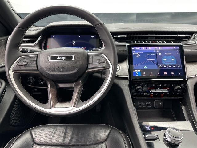 Certified 2024 Jeep Grand Cherokee L Limited w/ Luxury Tech Group II image 7
