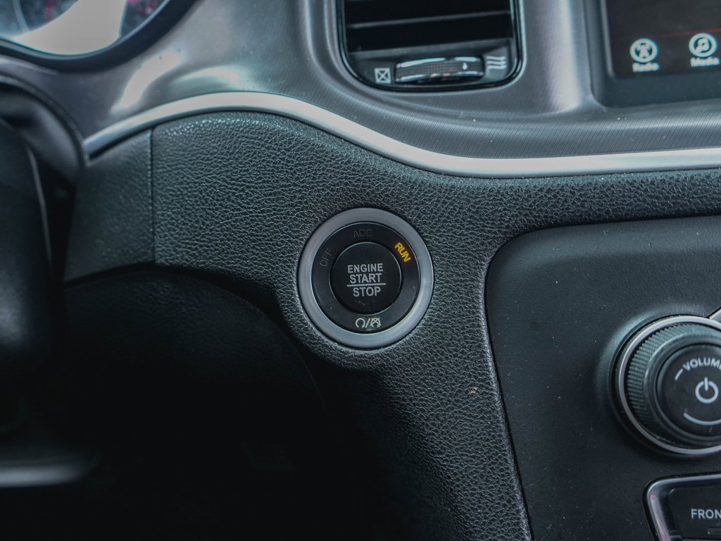 Used 2021 Dodge Charger SXT w/ Blacktop Package image 14