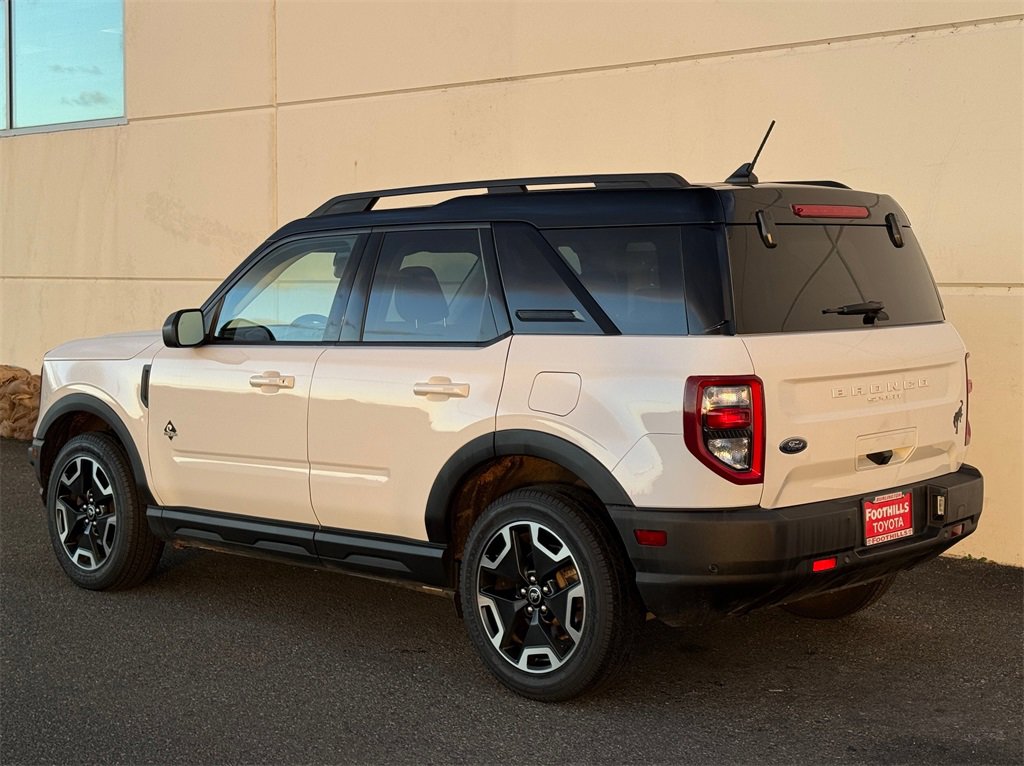 Used 2021 Ford Bronco Sport Outer Banks w/ Outer Banks Package (96D) image 5