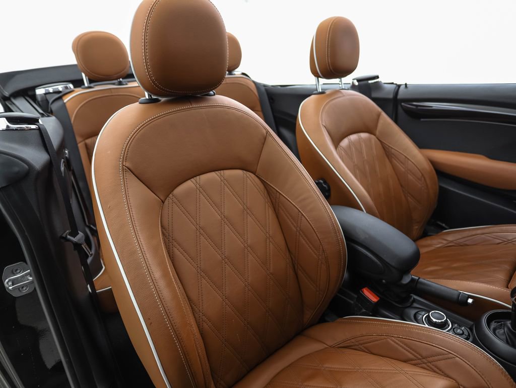 Used 2023 MINI Cooper S w/ Signature Upholstery Package image 24