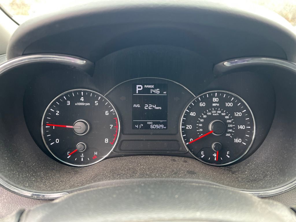 Used 2018 Kia Forte LX image 14