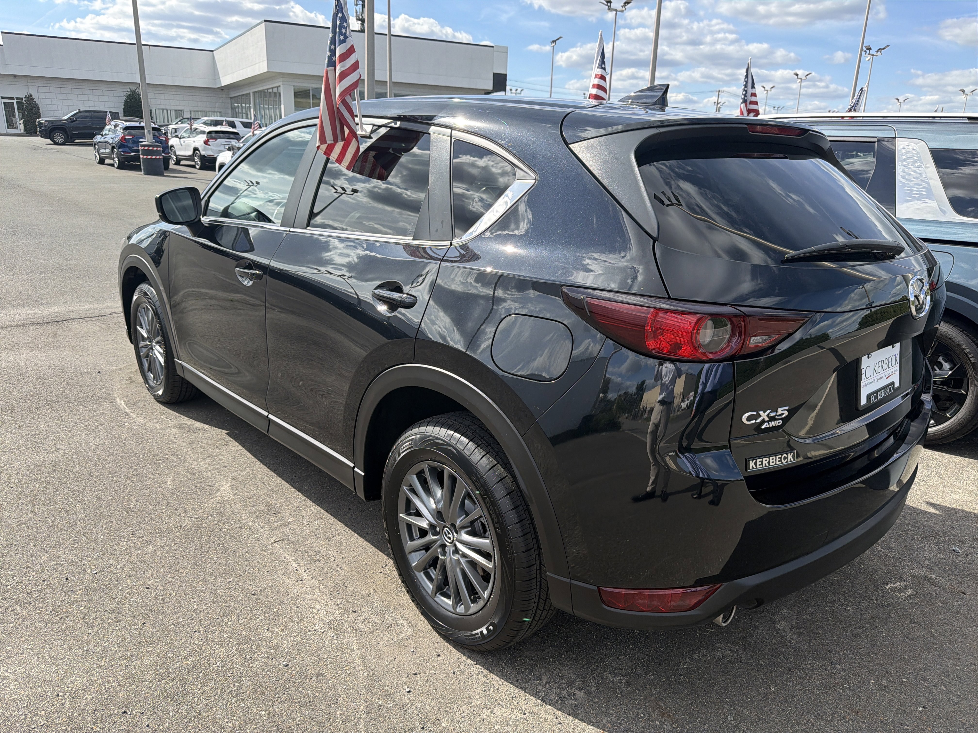 Used 2021 MAZDA CX-5 Touring image 6
