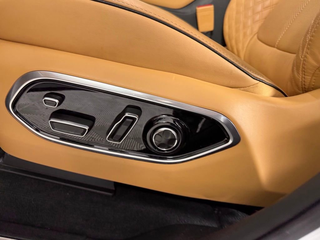 Used 2025 Jeep Grand Cherokee L Summit AWD/4WD image 25