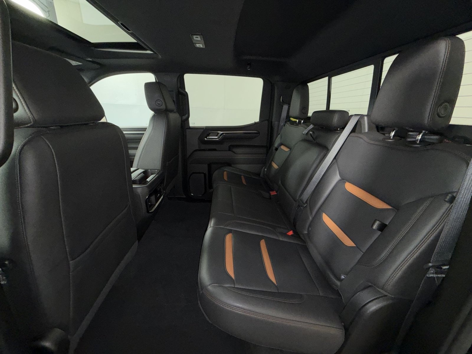 Used 2022 GMC Sierra 1500 AT4 w/ AT4 Premium Package AWD/4WD image 25