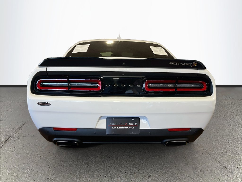 Used 2023 Dodge Challenger R/T Scat Pack RWD image 5