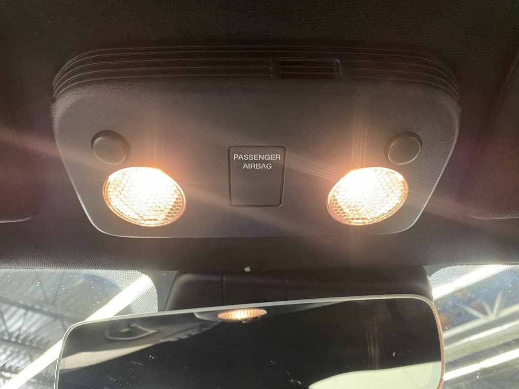 Used 2022 Ford Mustang GT Premium image 31