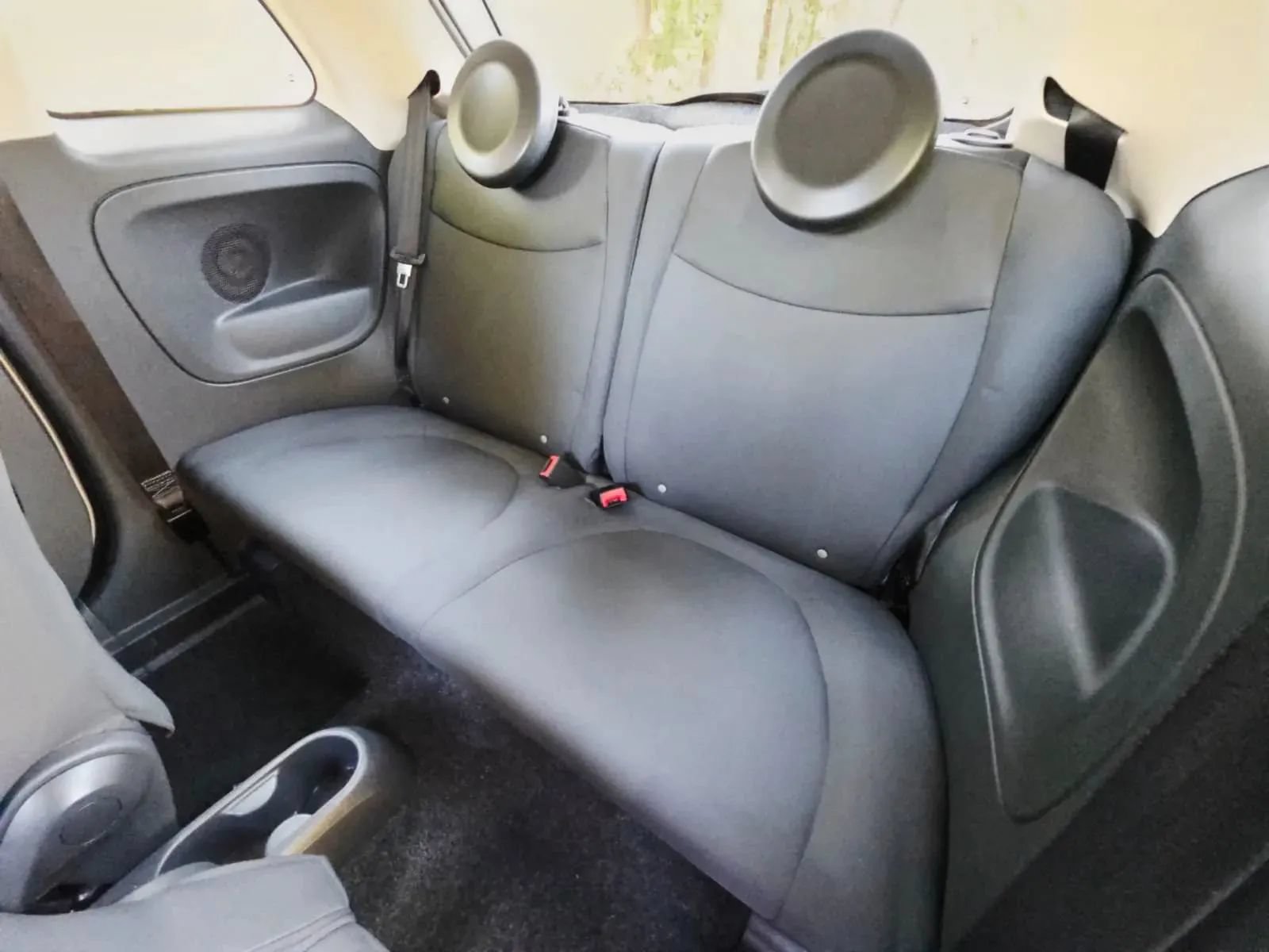 Used 2012 FIAT 500 Pop FWD image 10