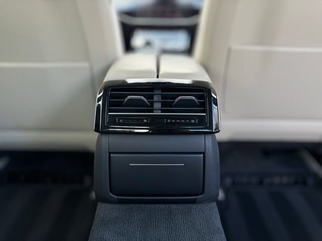 Used 2023 Audi A8 L 3.0T w/ Comfort Plus Package image 20