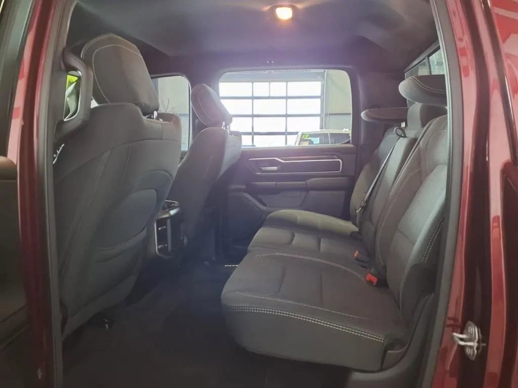 Used 2020 RAM 1500 Big Horn AWD/4WD image 13