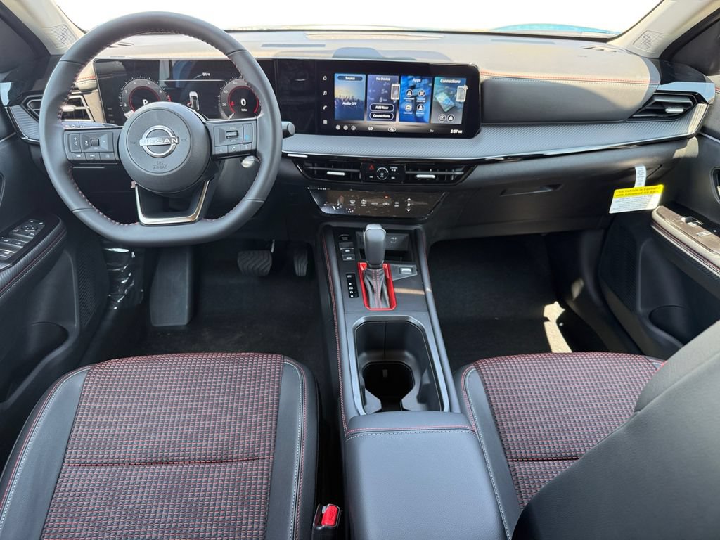 New 2026 Nissan Kicks SR AWD/4WD image 10