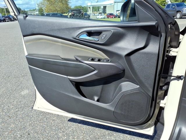 New 2026 Chevrolet Trax ACTIV w/ Driver Confidence Package image 15