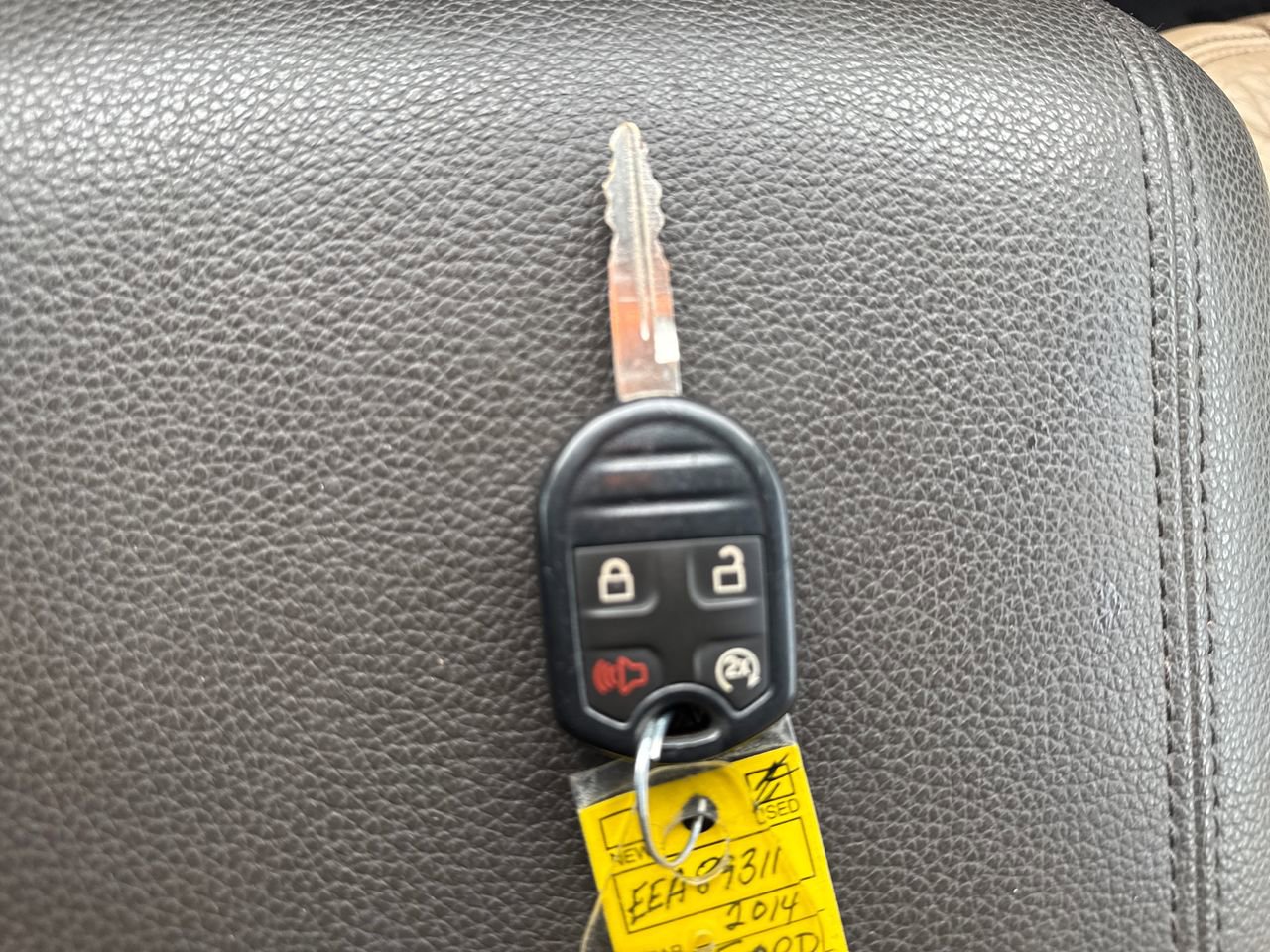 Used 2014 Ford F250 Lariat image 27