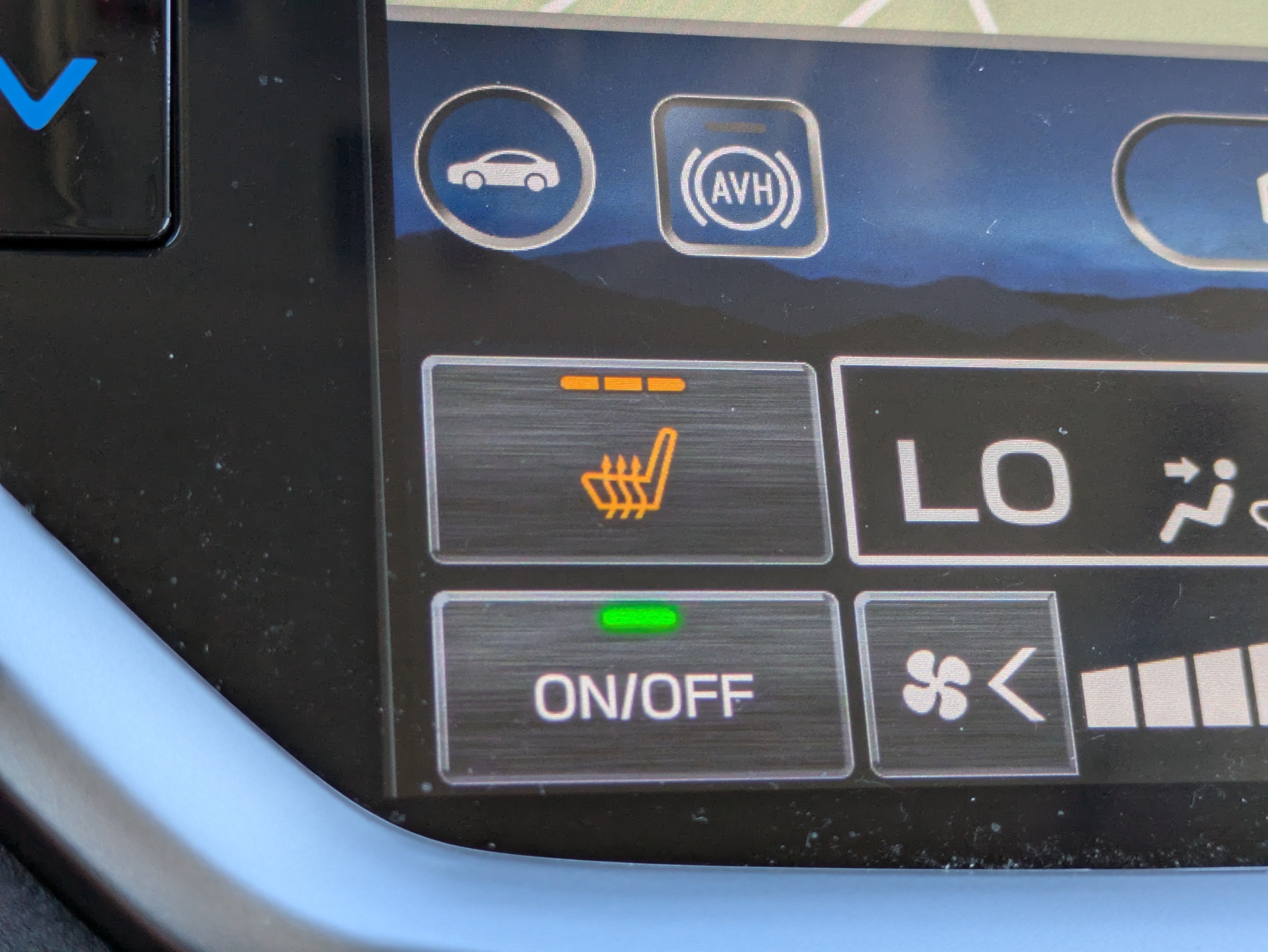 Used 2024 Subaru Ascent Limited w/ Technology Package AWD/4WD image 28