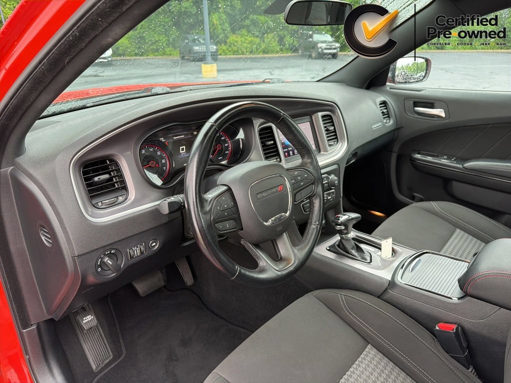Certified 2022 Dodge Charger SXT w/ Blacktop Package RWD image 43
