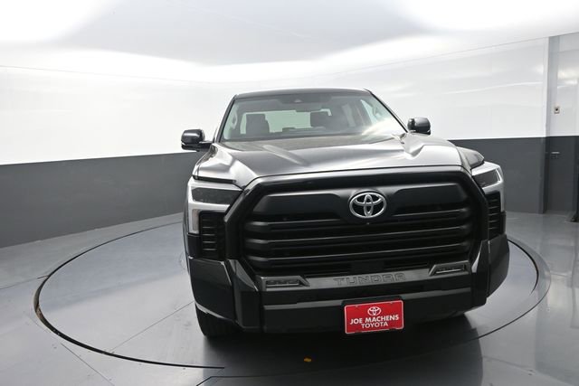 Used 2022 Toyota Tundra SR5 w/ Advanced Technology Package AWD/4WD image 34