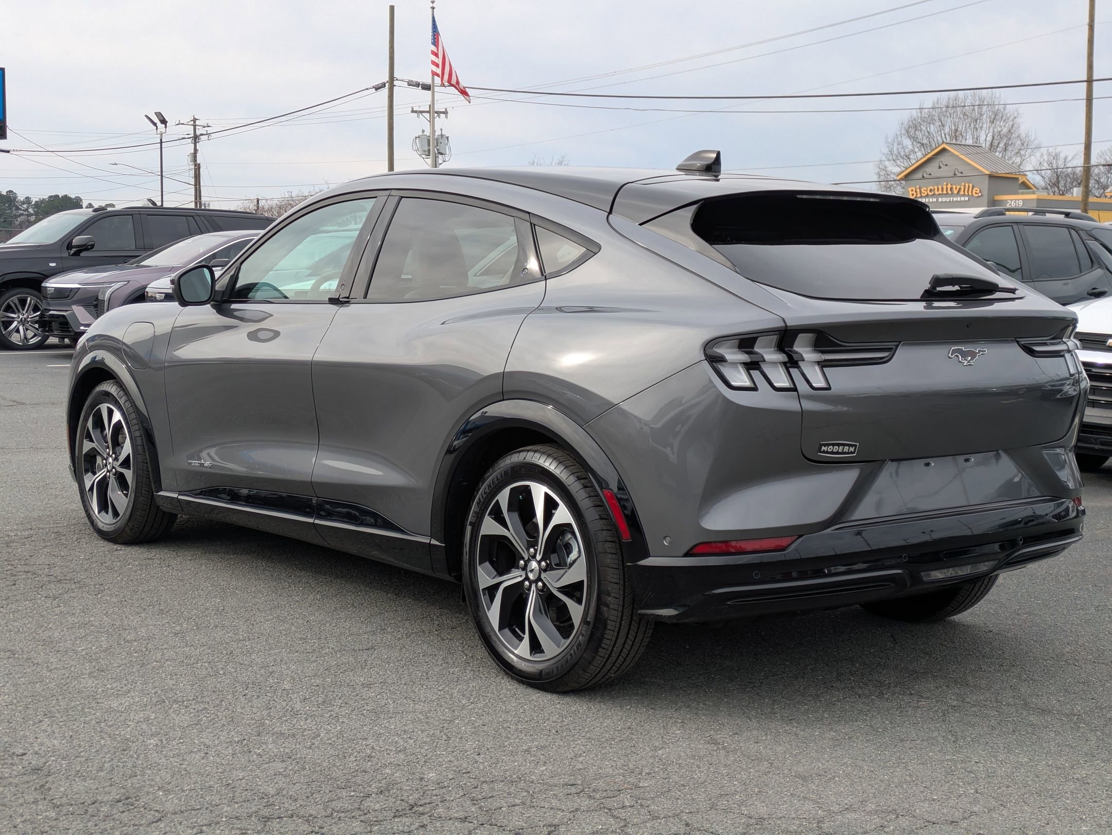 Used 2023 Ford Mustang Mach-E Premium image 7