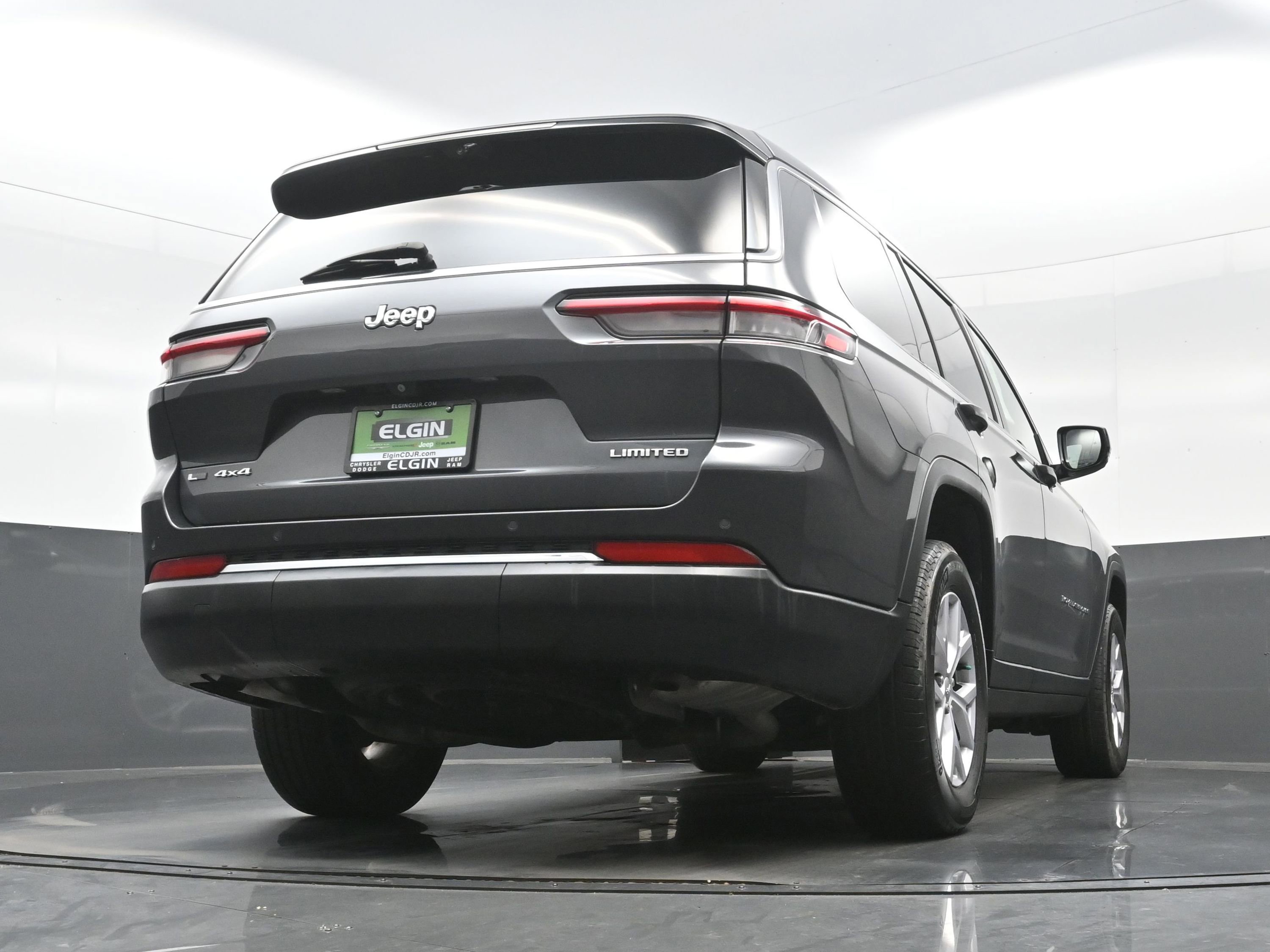 Used 2022 Jeep Grand Cherokee L Limited w/ Luxury Tech Group II image 29