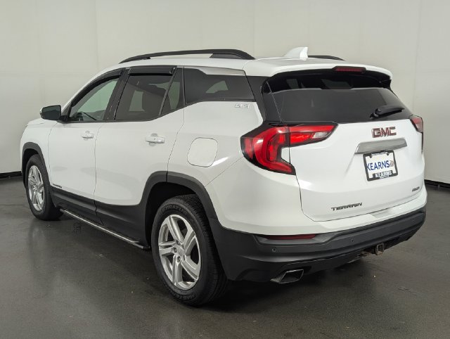 Used 2018 GMC Terrain SLE w/ GMC Pro Grade Package AWD/4WD image 6