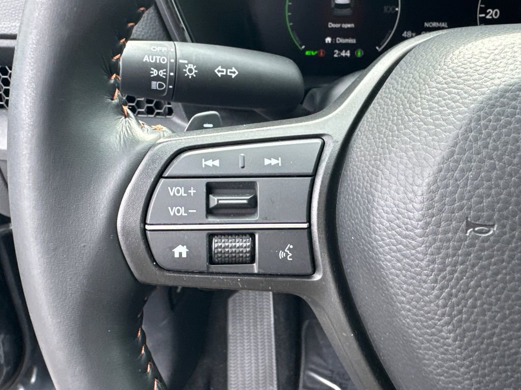 Used 2025 Honda CR-V Sport-L image 27