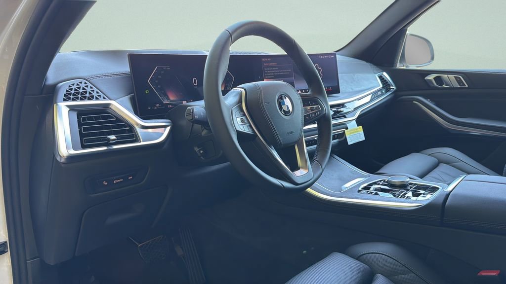 New 2026 BMW X5 xDrive40i w/ Parking Assistance Package image 9