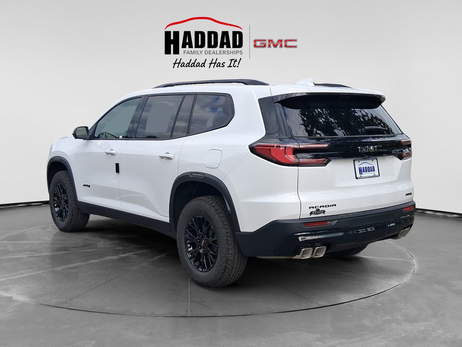 New 2027 GMC Acadia AT4 w/ Luxury Package AWD/4WD image 2