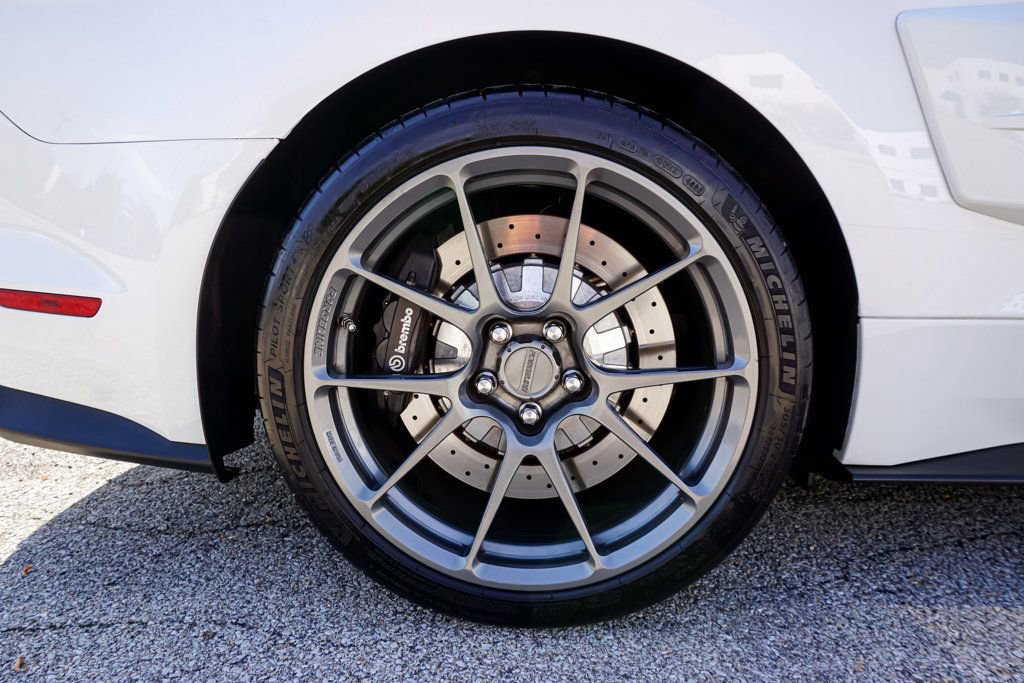 Used 2018 Ford Mustang Shelby GT350 w/ Convenience Package image 53