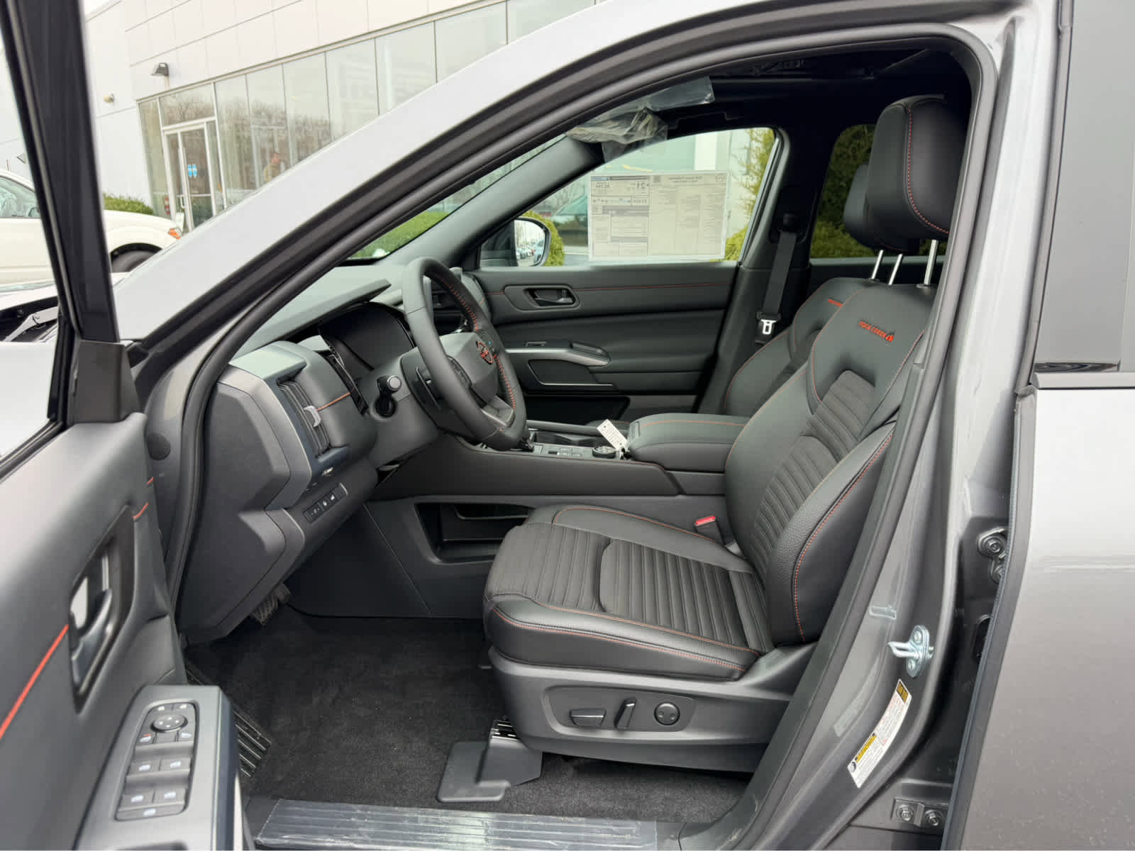 New 2026 Nissan Pathfinder Rock Creek image 13