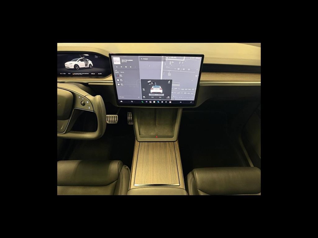 Used 2022 Tesla Model X AWD/4WD image 16