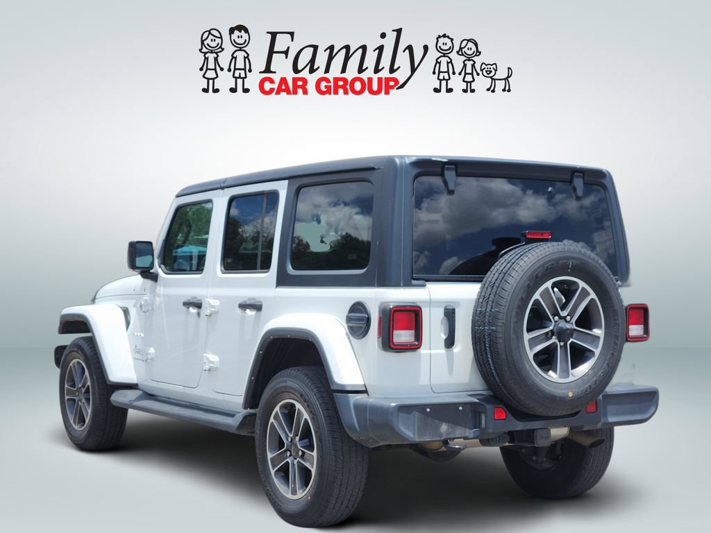 Used 2023 Jeep Wrangler Unlimited Sahara w/ Cold Weather Group AWD/4WD image 3