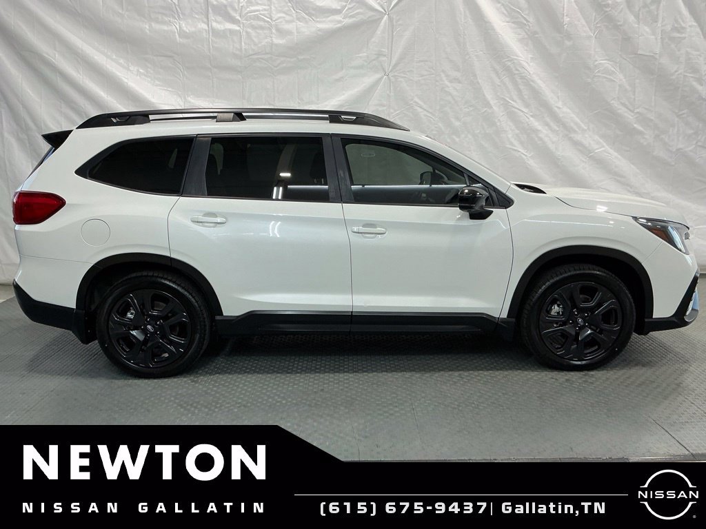 Used 2024 Subaru Ascent Onyx Edition Limited w/ Popular Package Onyx AWD/4WD image 4