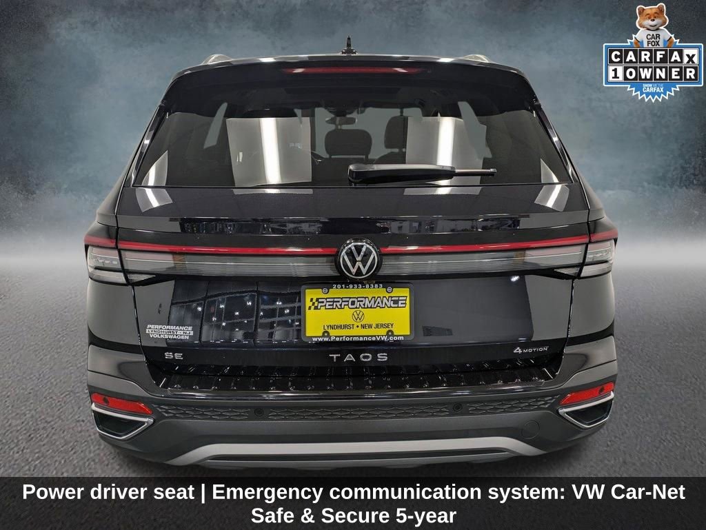 Used 2025 Volkswagen Taos SE w/ Panoramic Sunroof Package AWD/4WD image 6