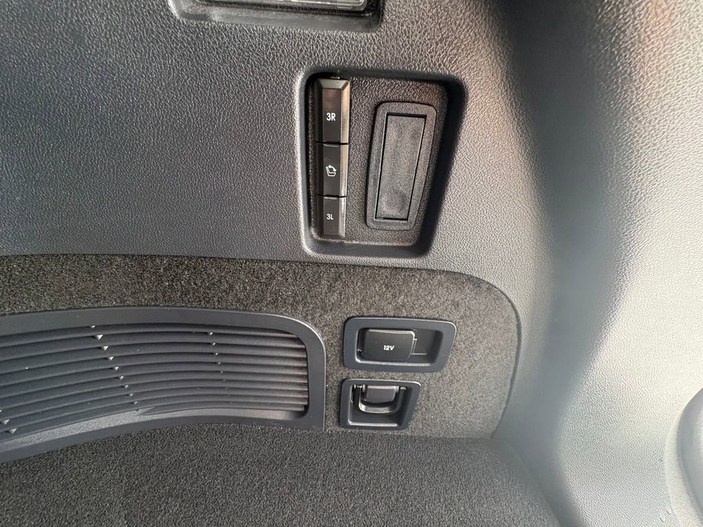 Certified 2025 Lincoln Aviator Reserve w/ Equipment Group 201A image 25