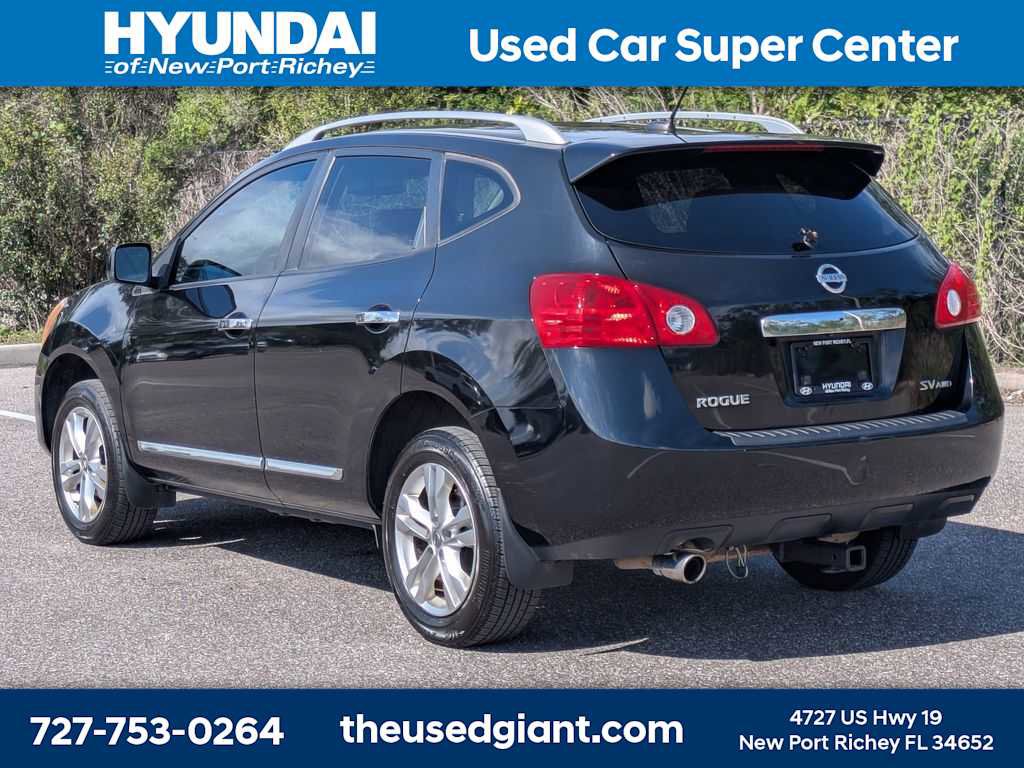 Used 2013 Nissan Rogue SV w/ Premium Pkg AWD/4WD image 3